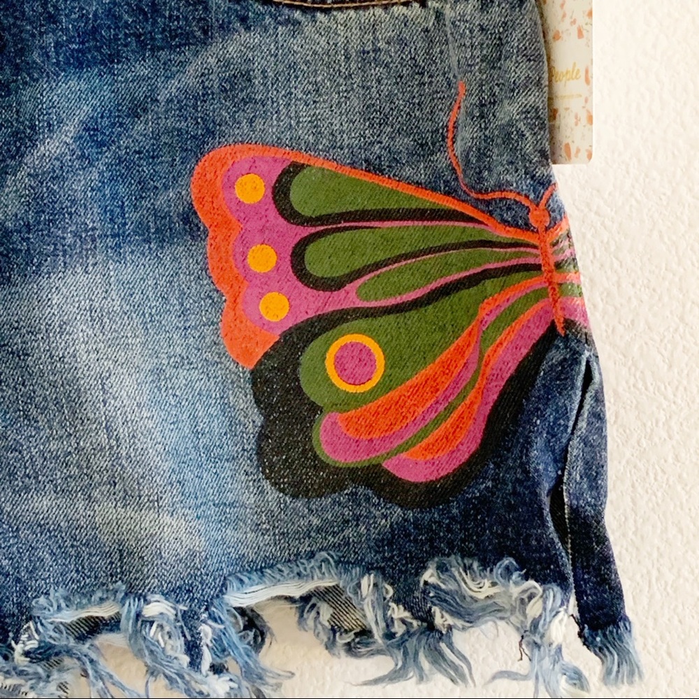 Free People Embroidered Shorts w/ Frayed Hem SZ 30 - Picture 2 of 12